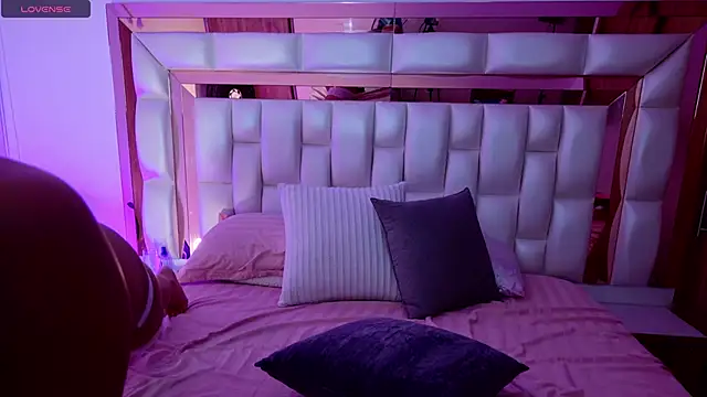 Онлайн чат XXX SarahPreston