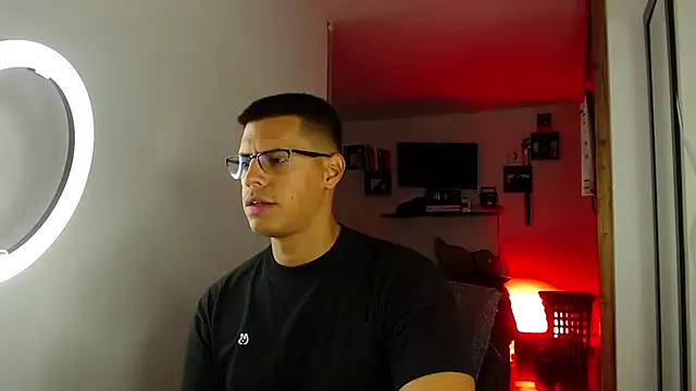 _John_Boy_: онлайн-секс-чат