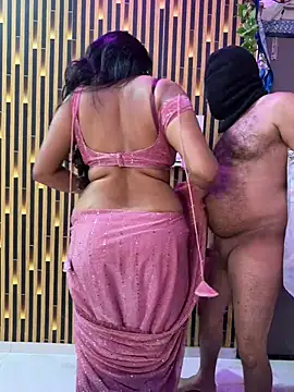 Show modela item_GirI na web-kameri