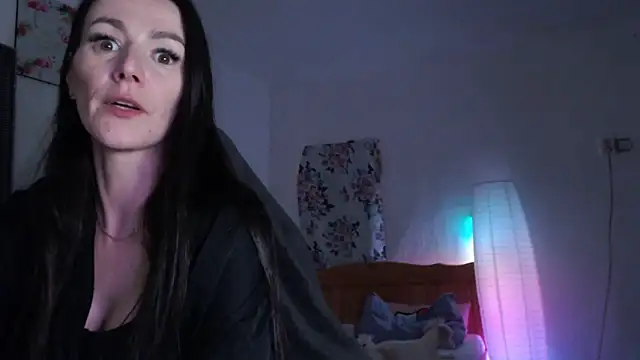 MissyDior8 现场XXX聊天