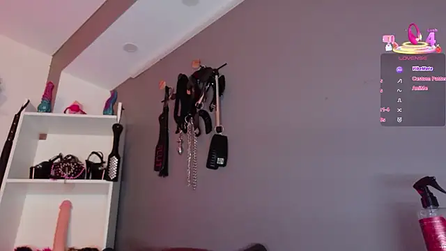 Chat +18 de MariaGaitan ao vivo