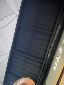 Colibri_xxx 现场XXX聊天