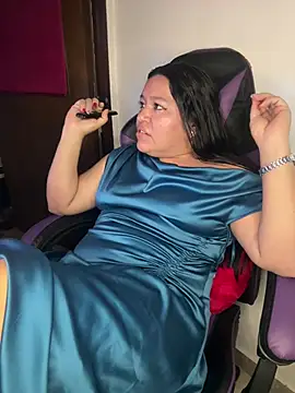 Lovelipsbig Chat XXX in diretta