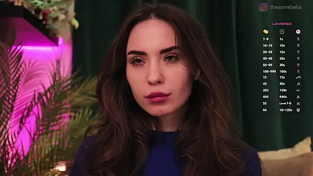 -BabyYoda's Live XXX Chat