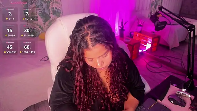 loly_marce élő XXX-chatje