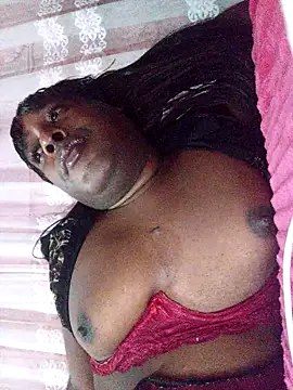 Hellentrans24のライブXXXチャット