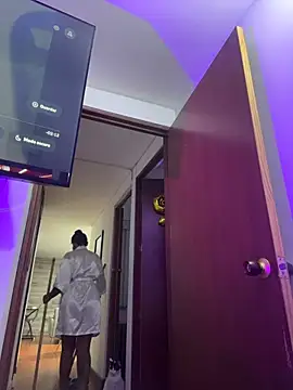 J_loren's Live XXX Chat