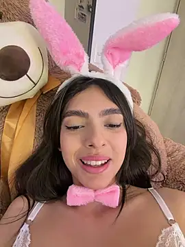 ZaraLuuv Adlı Modelin Canlı XXX Sohbeti