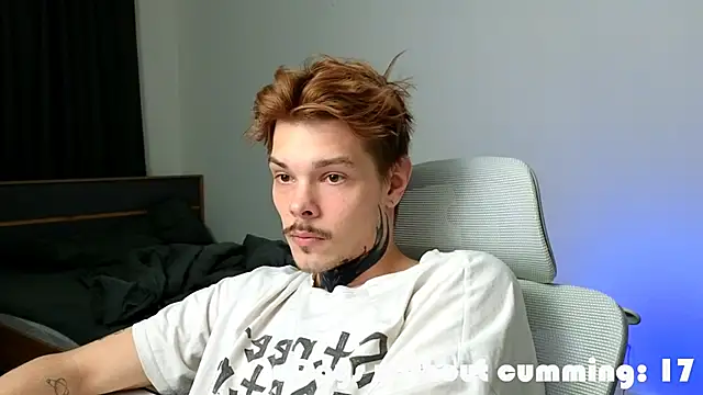 DENIS_HERE's Webcam Show