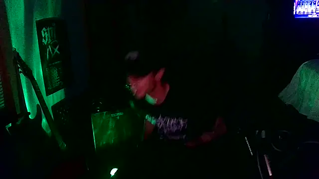 LEVIATHANX666: онлайн-секс-чат