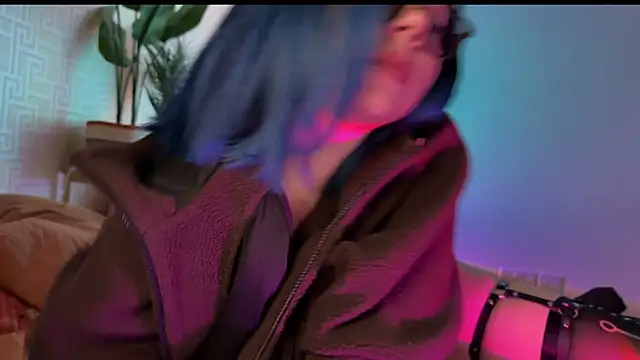 _vixenp Adlı Modelin Canlı XXX Sohbeti