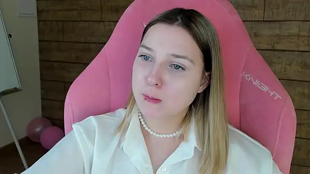 Živý XXX chat TinnaBurton