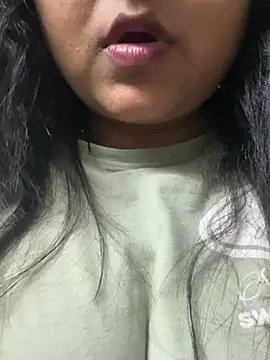 Chat XXX ao vivo de radhikkaa