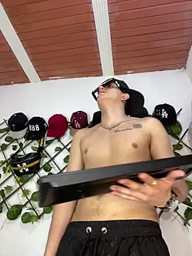 Themasterhades_777 웹캠 쇼