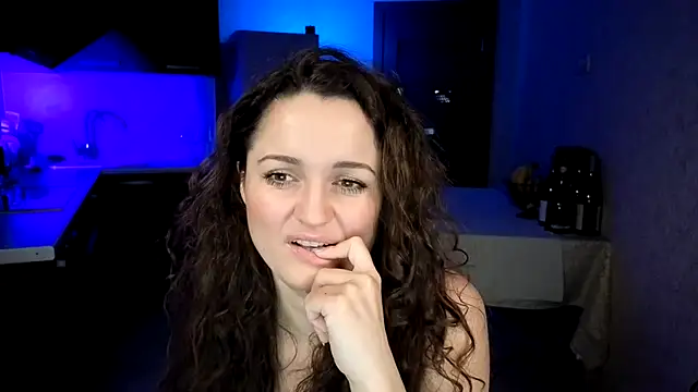 Cerann1 Live XXX-Chat