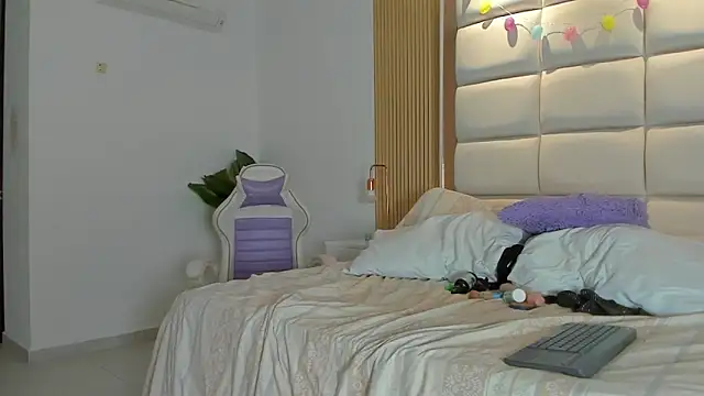 Taylor_Royal_ webkamerás műsora