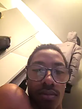 hormoneactivated: вебкам-шоу