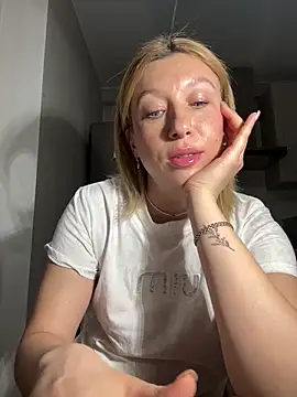 Kittie_Valentine Chat XXX live