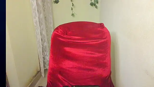 Chat XXX en directo de Madhubala01