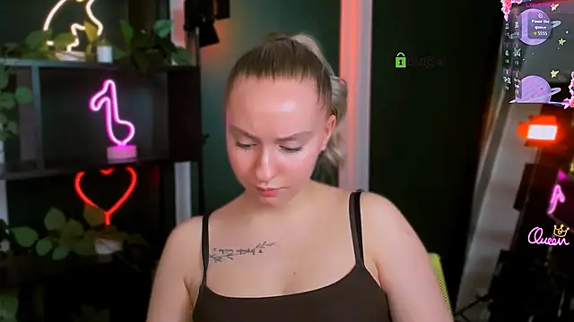 mila_glow1: απευθείας συνομιλία ΧΧΧ