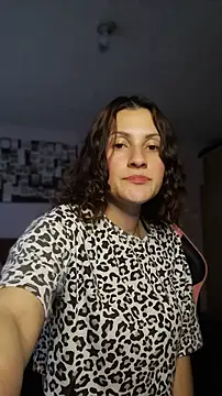 lindasyt: απευθείας συνομιλία ΧΧΧ