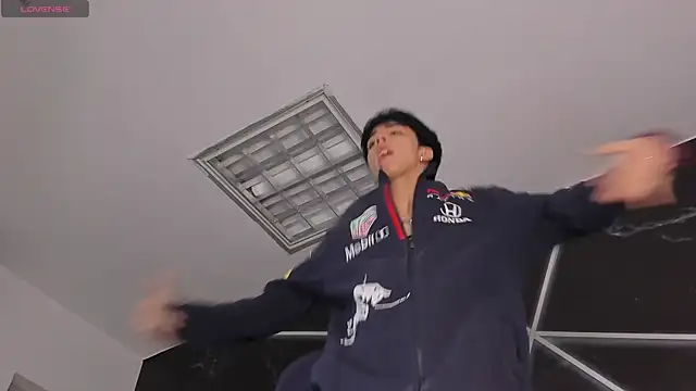 AerumChae Adlı Modelin Canlı XXX Sohbeti