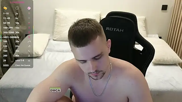 Czat XXX na żywo – Larstar01