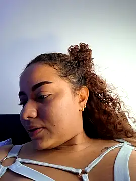 Chat XXX en directo de curly_girl_31