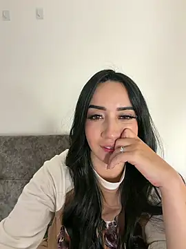 Chat XXX en directo de EmmyEvans1