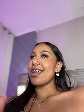 Chat +18 de MiilaBlake ao vivo