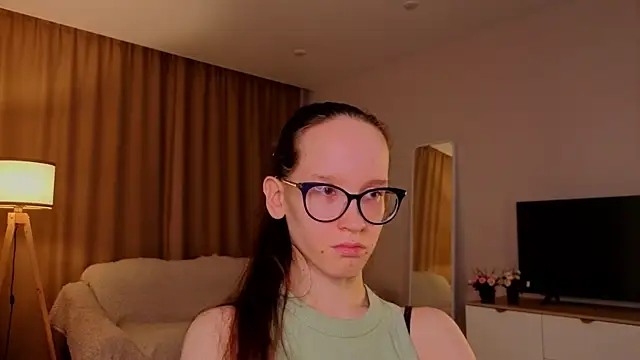 BettyBrowni 现场XXX聊天