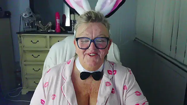 BridgetBlueEyes Live XXX-chat