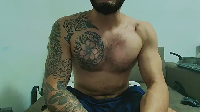 Chat XXX ao vivo de thomas_gun