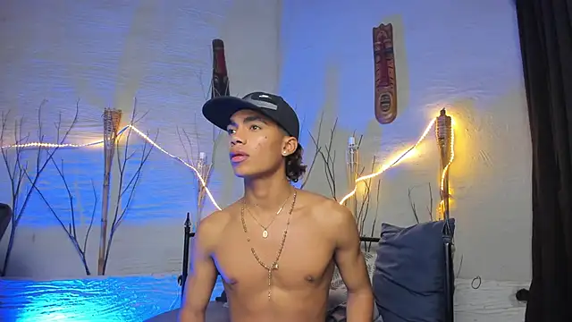 AlanCutee Adlı Modelin Web Kamerası Şovu