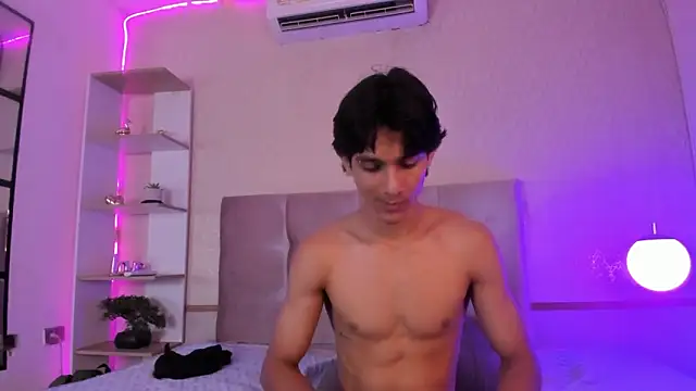 Czat XXX na żywo – Cheys_Mast