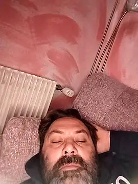 Necroforo Adlı Modelin Canlı XXX Sohbeti