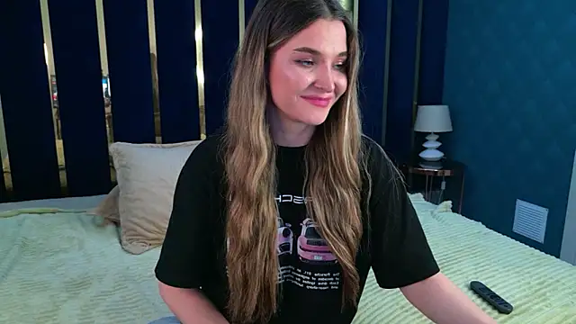 Chat +18 de Lina_Sinerz ao vivo