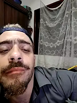 Онлайн чат XXX joyboyAct