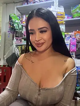 Sara_fun – Naživo XXX chat