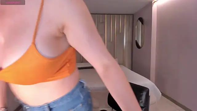 SunnyRivers live XXX chat