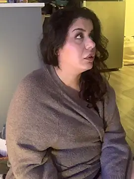 holyeroticss' Webcam Show