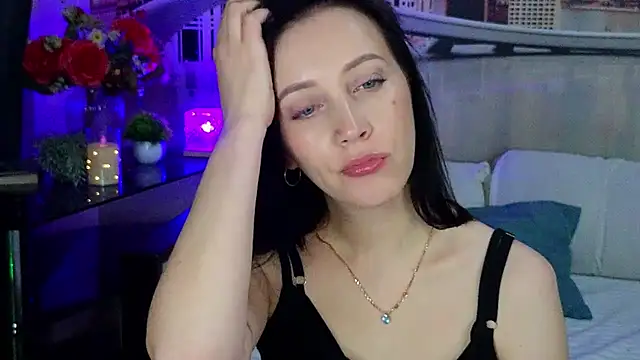 MonicaSweetx – Live XXX-chat