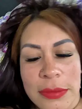 Natymendoza998's Live XXX Chat