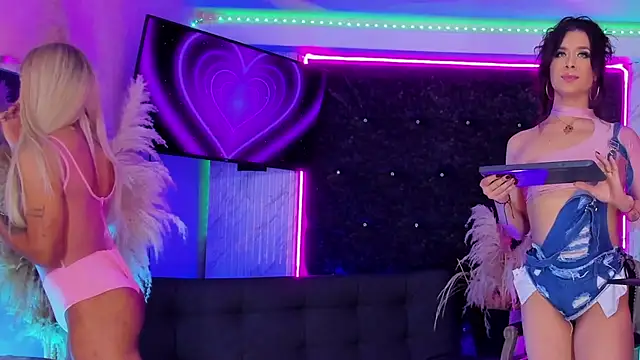 Queens_Wonders_Blonders 웹캠 쇼