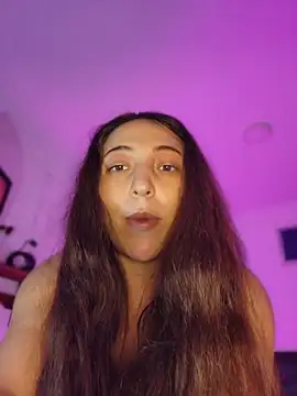 دردشة VickyHoult الجنسية المباشرة