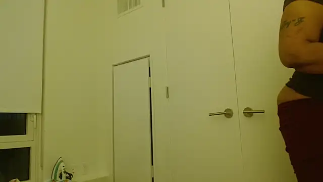 MSweetLindaParks' Live XXX Chat