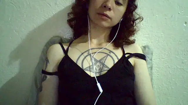 CELEna098rs707's Live XXX Chat