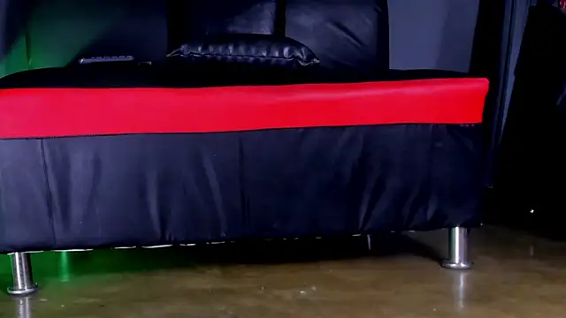 AmaniStones' Webcam Show