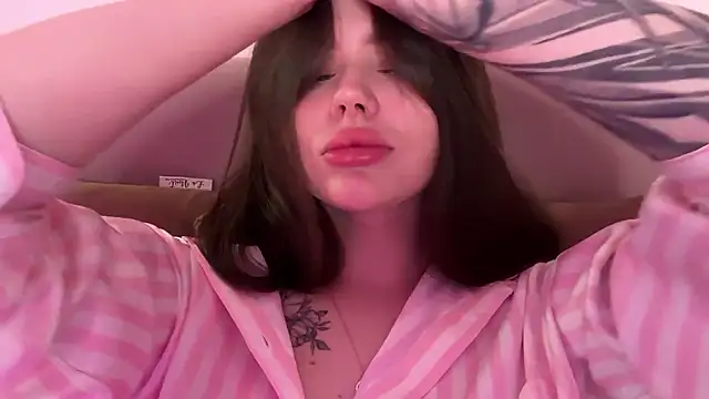 عرض كام AlmaryKim