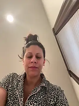 Temptation_HQ Webcam Show